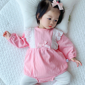 花边蝴蝶结三角爬